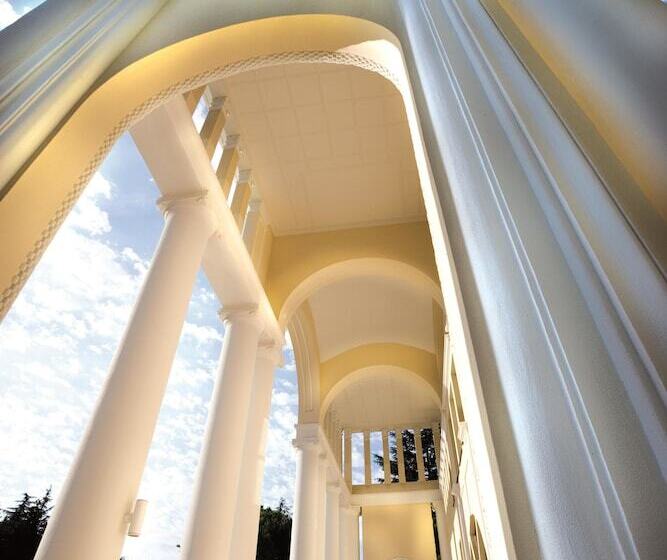 Rodina Grand Hotel And Spa