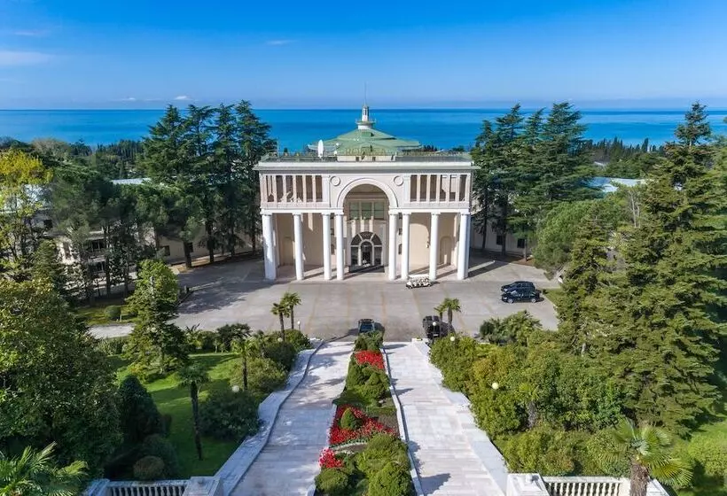 Rodina Grand Hotel And Spa