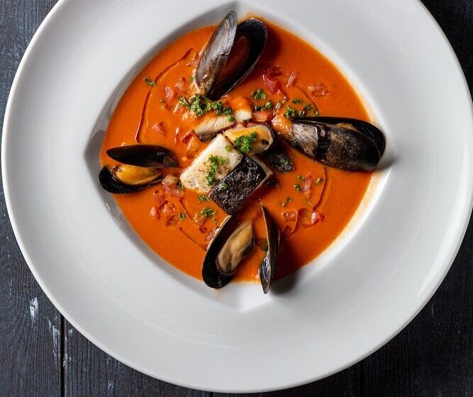 Rodina Grand Hotel And Spa