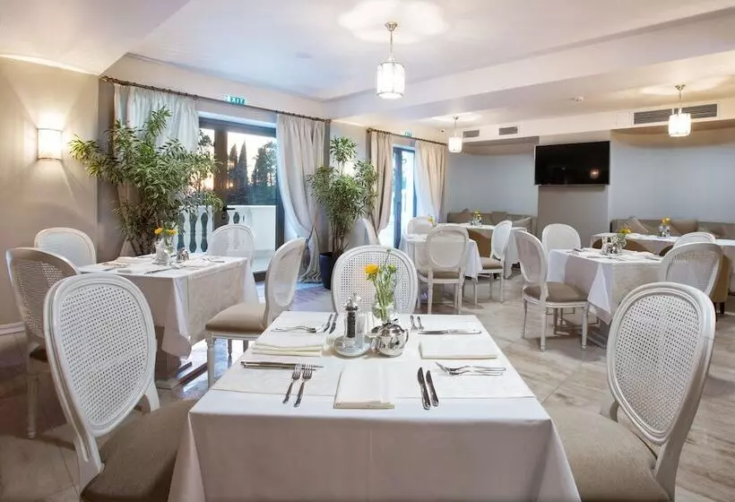 Rodina Grand Hotel And Spa