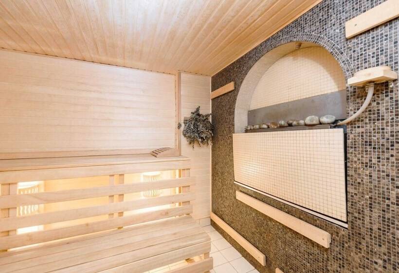 Rodina Grand Hotel And Spa