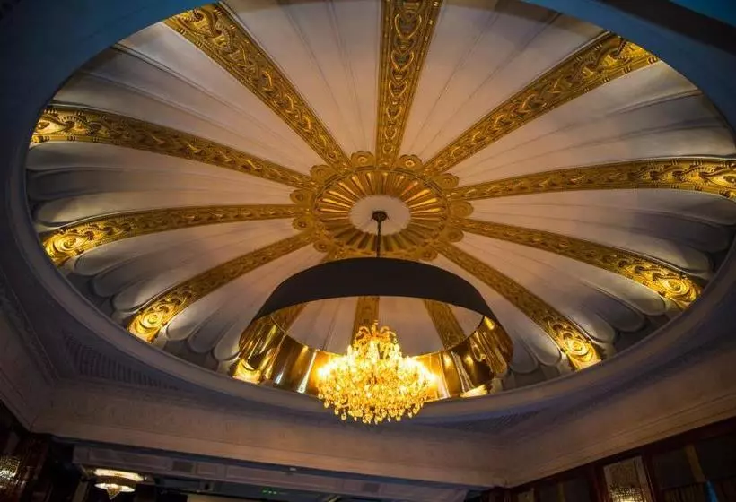 Hotel The Royal Toby