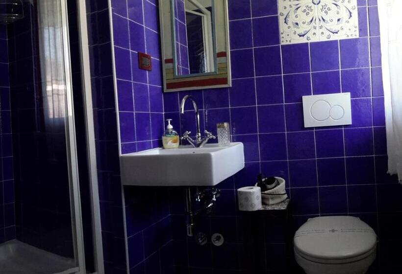 B&b L Albero Di Antonia