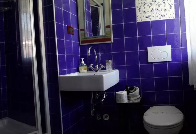 B&b L Albero Di Antonia