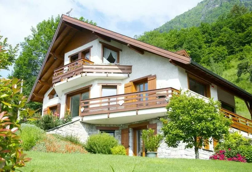 ベッドアンドブレックファースト Gîte De La Belle étoile