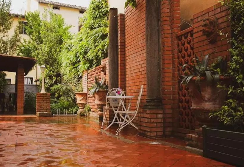 تختخواب و صبحانه Il Villino