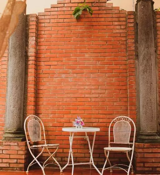 تختخواب و صبحانه Il Villino