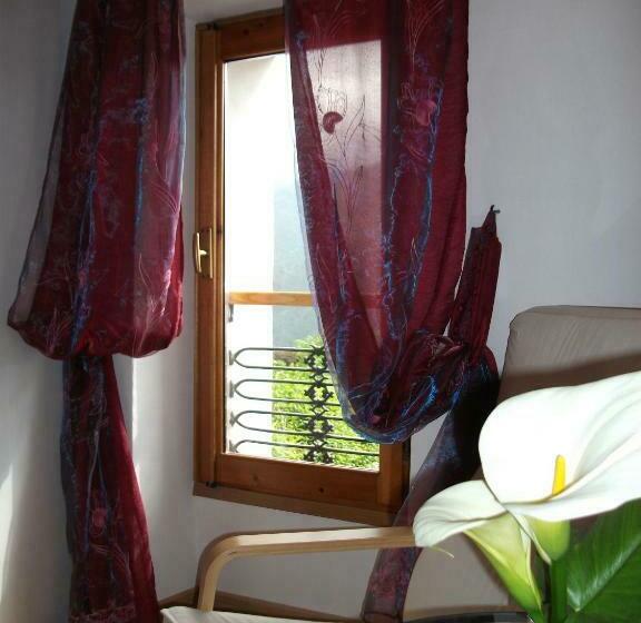 مبيت وإفطار La Stregatta