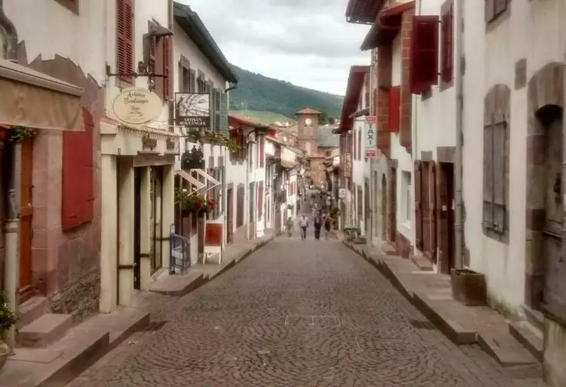 Aamiaismajoitus (B&B) Maison Bidegain Berria