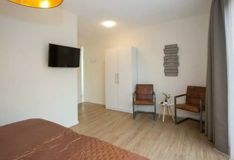 Aamiaismajoitus (B&B) Villa Zoutelande