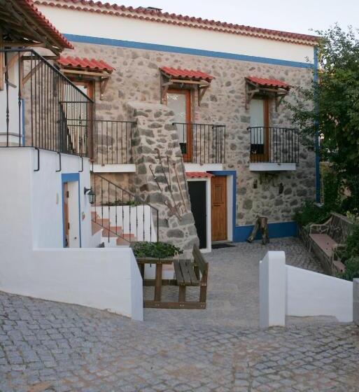 هتل Horta Do Zé Miguel