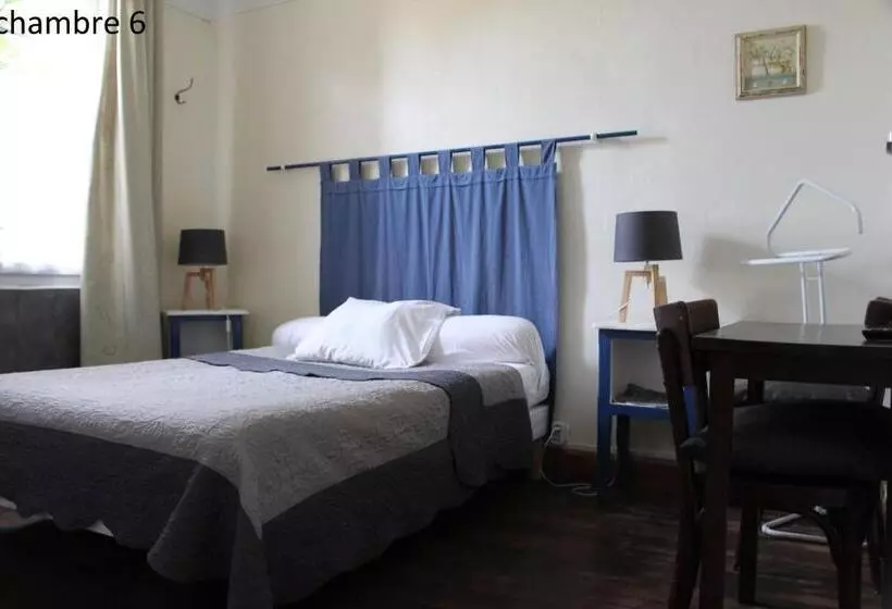 Hotelli Hôtel Le Dervois