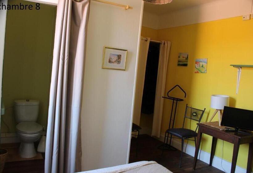 ホテル Hôtel Le Dervois