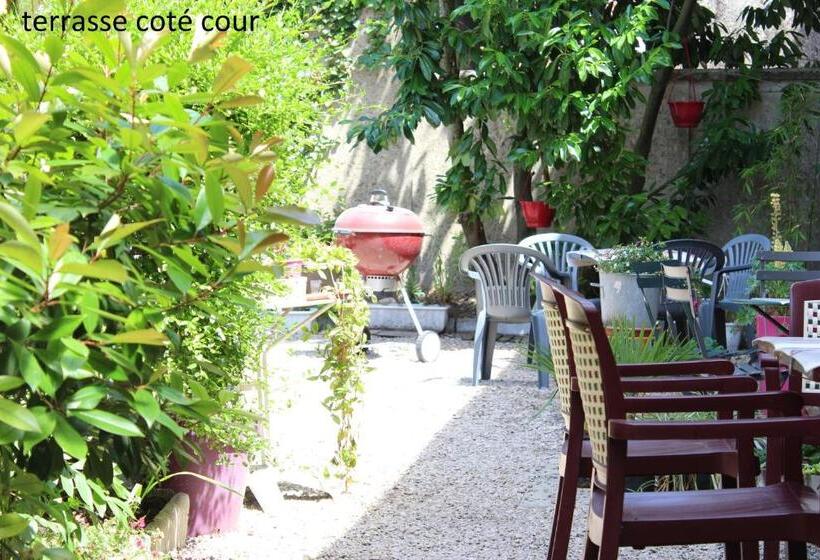 ホテル Hôtel Le Dervois