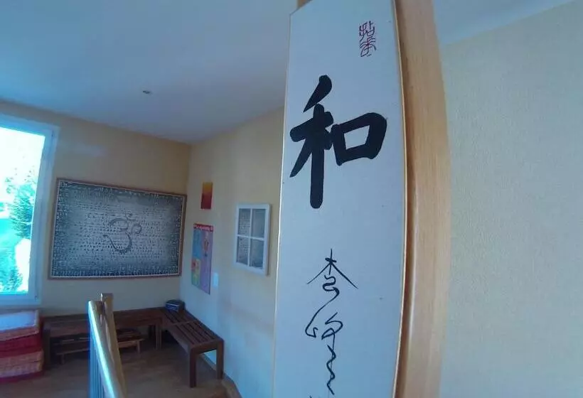 Majatalo Centre Viayoga