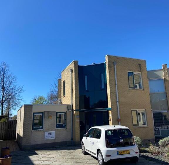 پانسیون Guest House Open Doors