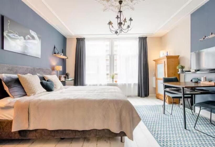 Pensjonat Verzorgde Kamer In Monumentenpand