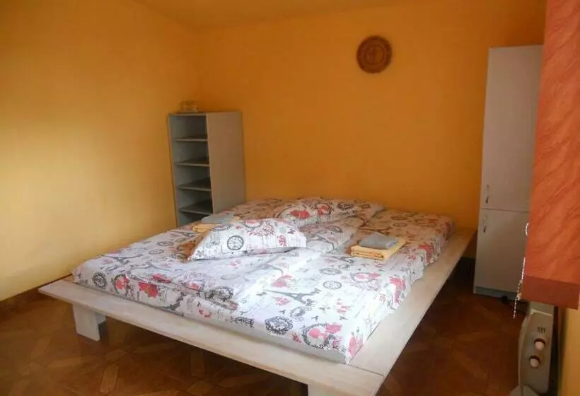 Pension, Camping & Biker Station Zur Deutschen Eiche