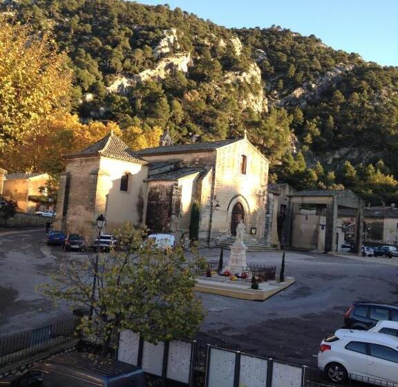 مبيت وإفطار Gite Fa Mille Maison Bleu