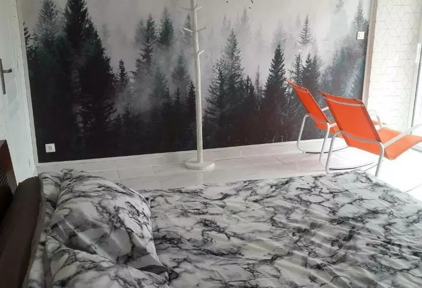 Aamiaismajoitus (B&B) La Petite Bérais