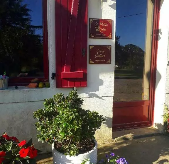 Aamiaismajoitus (B&B) La Petite Bérais