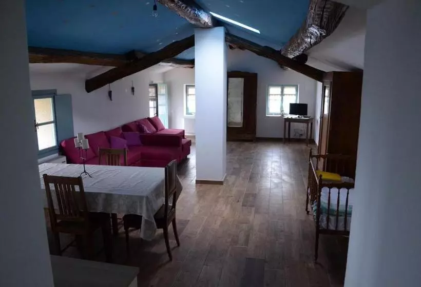 ホテル Agriturismo Conte Brunello