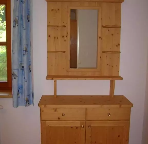 Hotelli Biohof Teufel