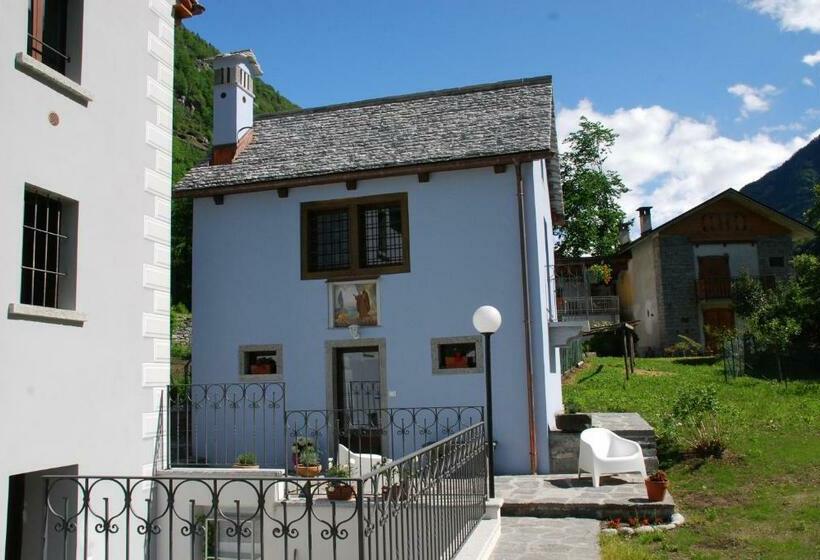 ペンション Ca Del Borgo