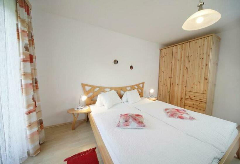 Пансион Gästehaus Lienharterhof