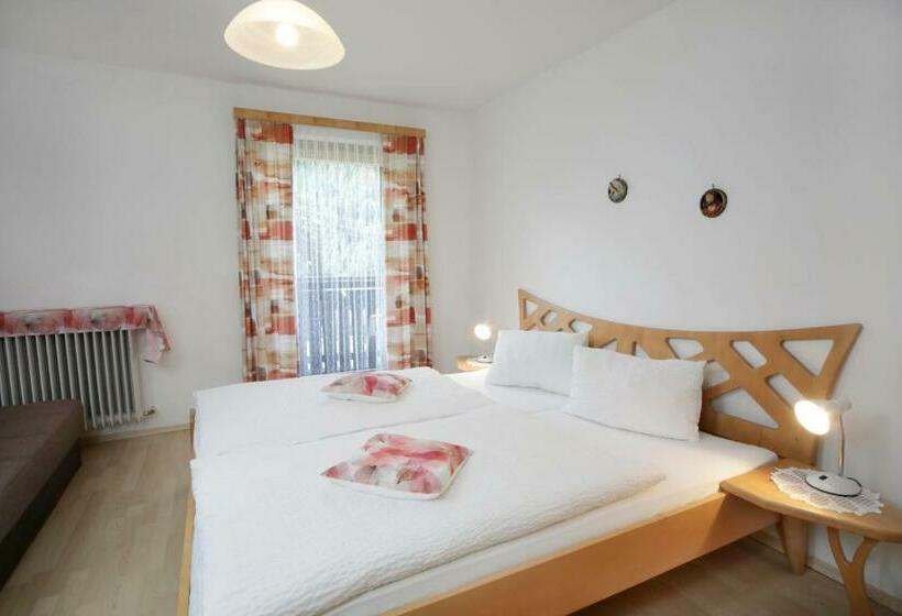 Пансион Gästehaus Lienharterhof