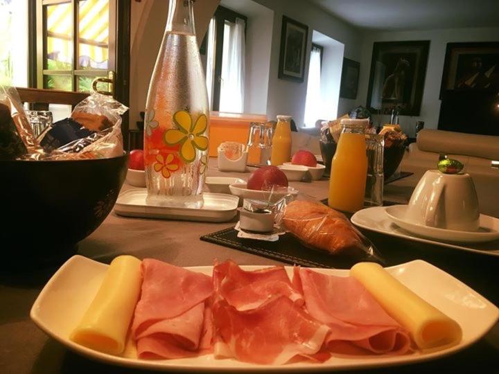 膳宿费 Guest House Santiago