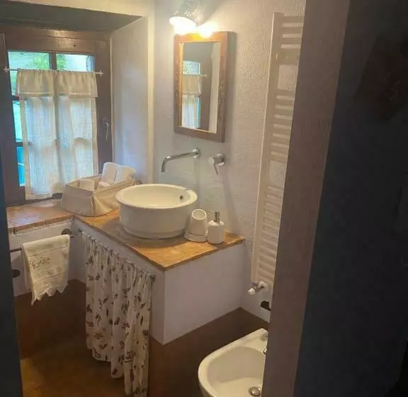 Aamiaismajoitus (B&B) Agriturismo La Cervaiola Piccola Dimora Di Campagna