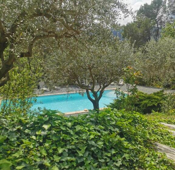 ベッドアンドブレックファースト Bastide Saint Bernard