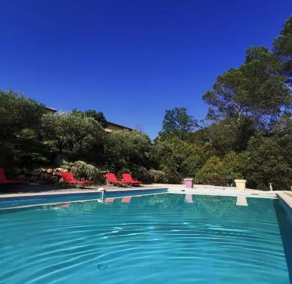 ベッドアンドブレックファースト Bastide Saint Bernard