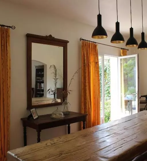 ベッドアンドブレックファースト Bastide Saint Bernard