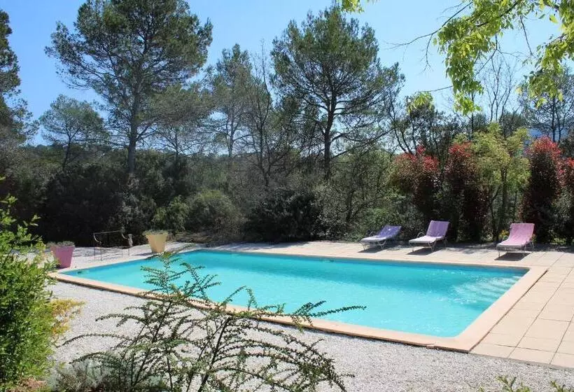 ベッドアンドブレックファースト Bastide Saint Bernard