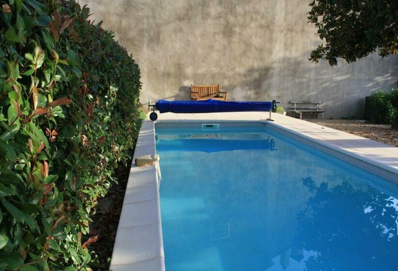 Bed and Breakfast Clos Du Magnolia