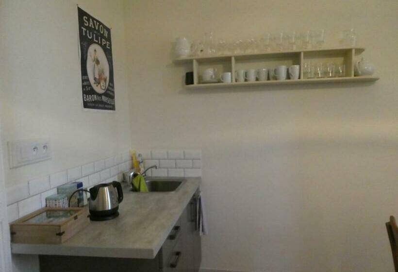 Bed and Breakfast Clos Du Magnolia