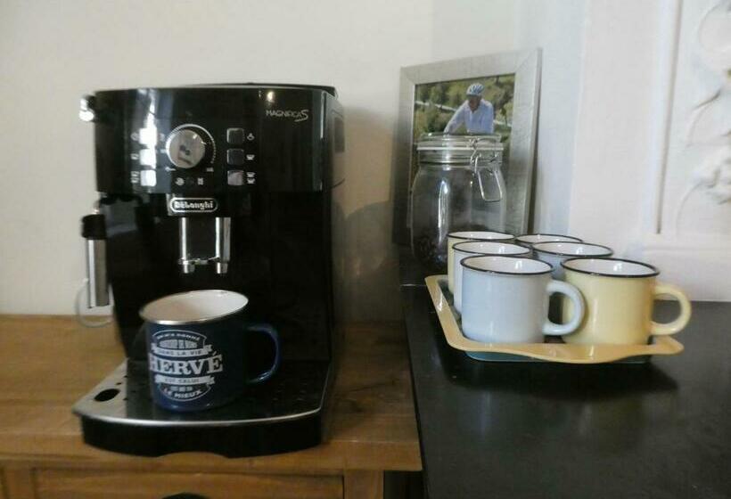 Bed and Breakfast Clos Du Magnolia