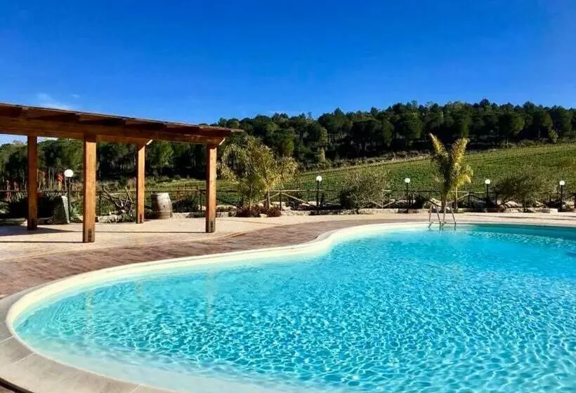 ホテル Agriturismo Tenute Pispisa Segesta