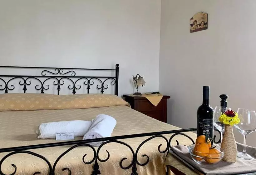 ホテル Agriturismo Tenute Pispisa Segesta