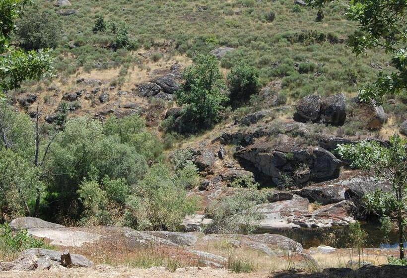 هتل Casa Da Janal