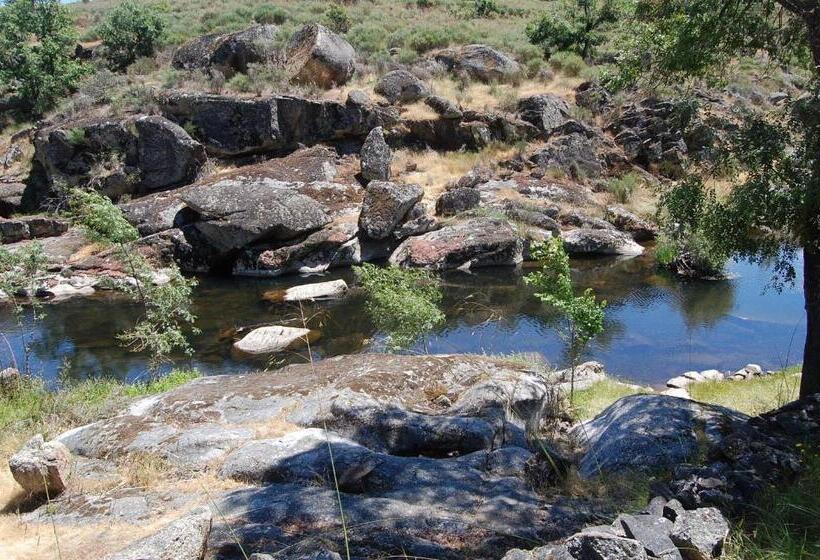 هتل Casa Da Janal