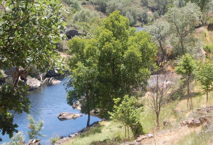 هتل Casa Da Janal