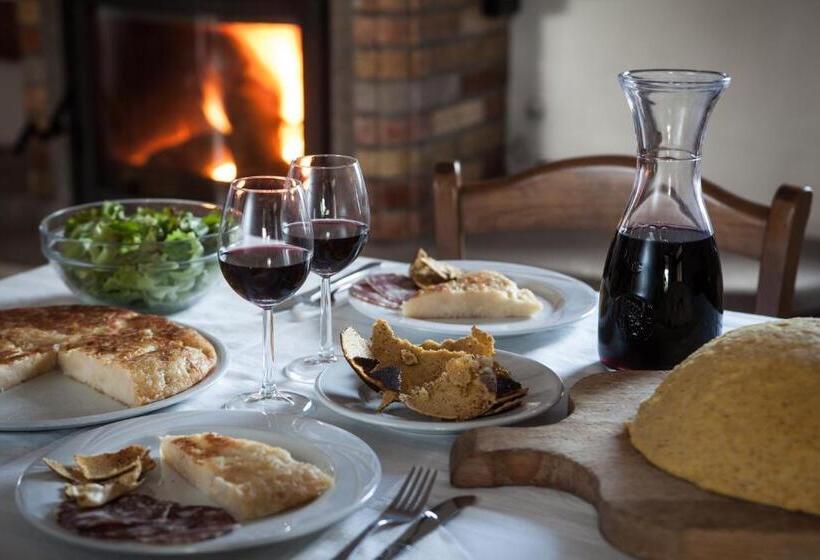 בית מלון כפרי Dai Minisins