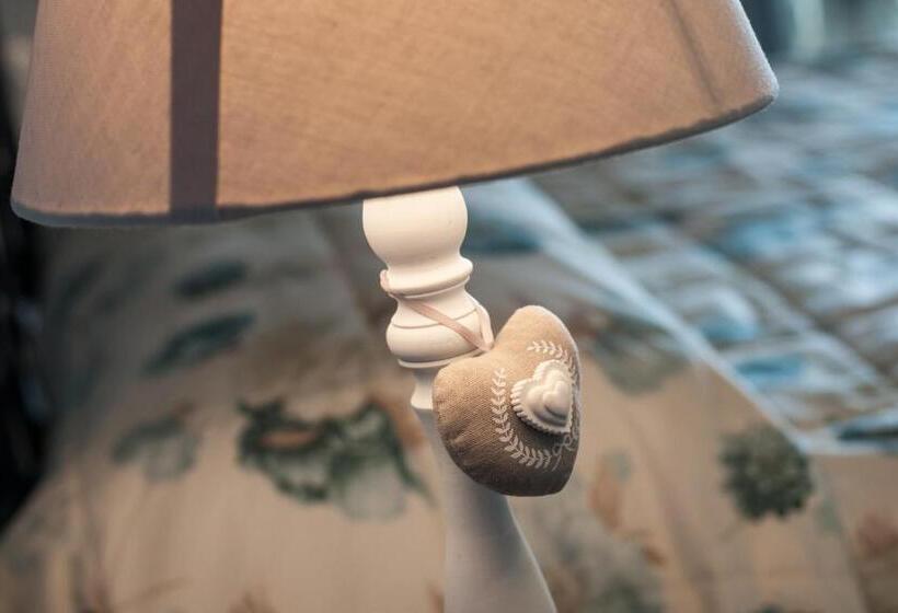 בית מלון כפרי Dai Minisins