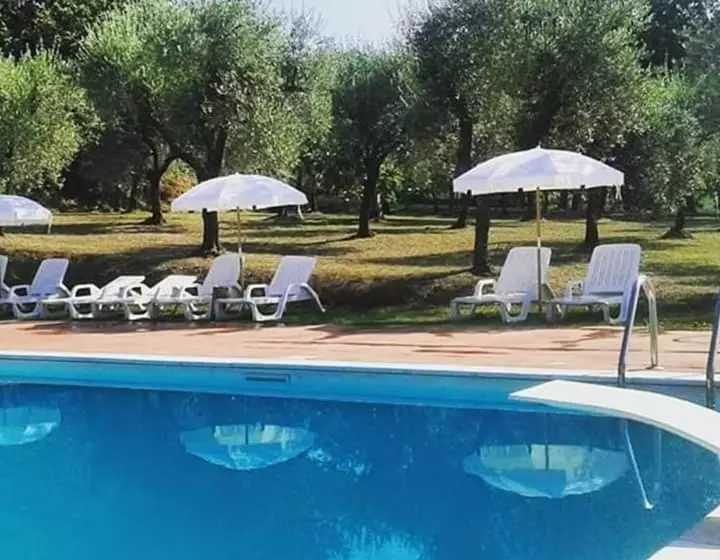 ホテル La Masseriola Agriturismo