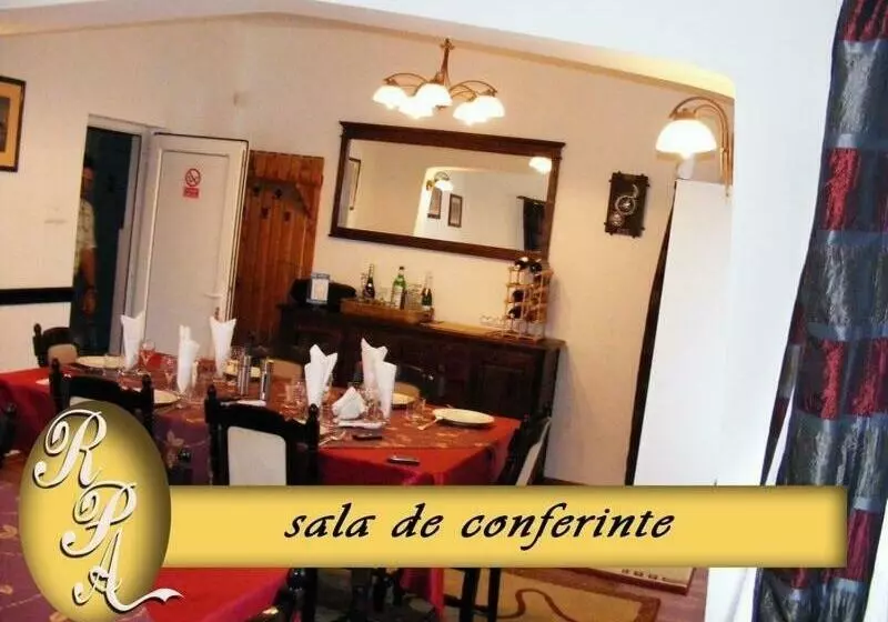 Pensiune Restaurant Arconi