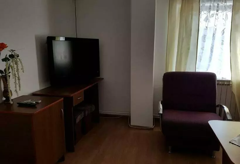 Pensiune Restaurant Arconi