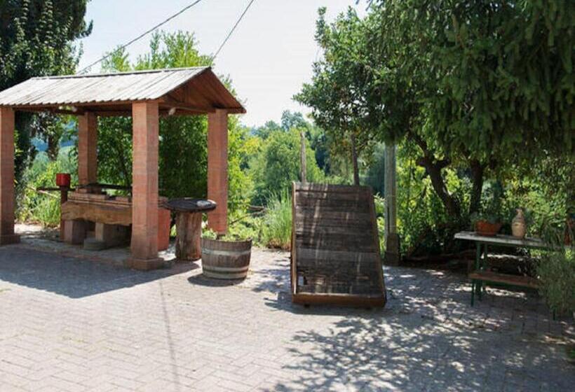 호텔 Agriturismo Lucciano